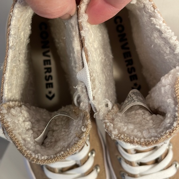 Converse all-star platform high top sneakers with faux Sherling lining - Picture 6 of 11